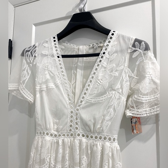 NWT The Aliyah Lace Maxi Romper |Size Small LAST ONE!! - Picture 5 of 11